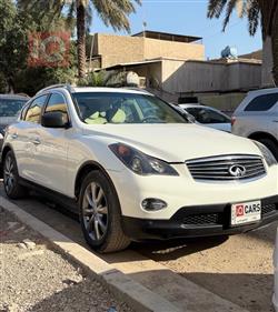 إنفينيتي EX